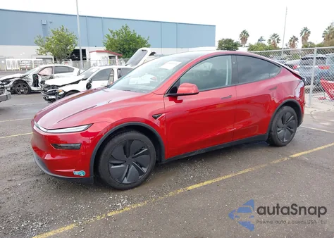 2026 Tesla Model Y Long Range Dual Motor All-Wheel Drive/Long Range Launch Series z USA, uszkodzony, nr VIN 7SAYGDEE9TF349208